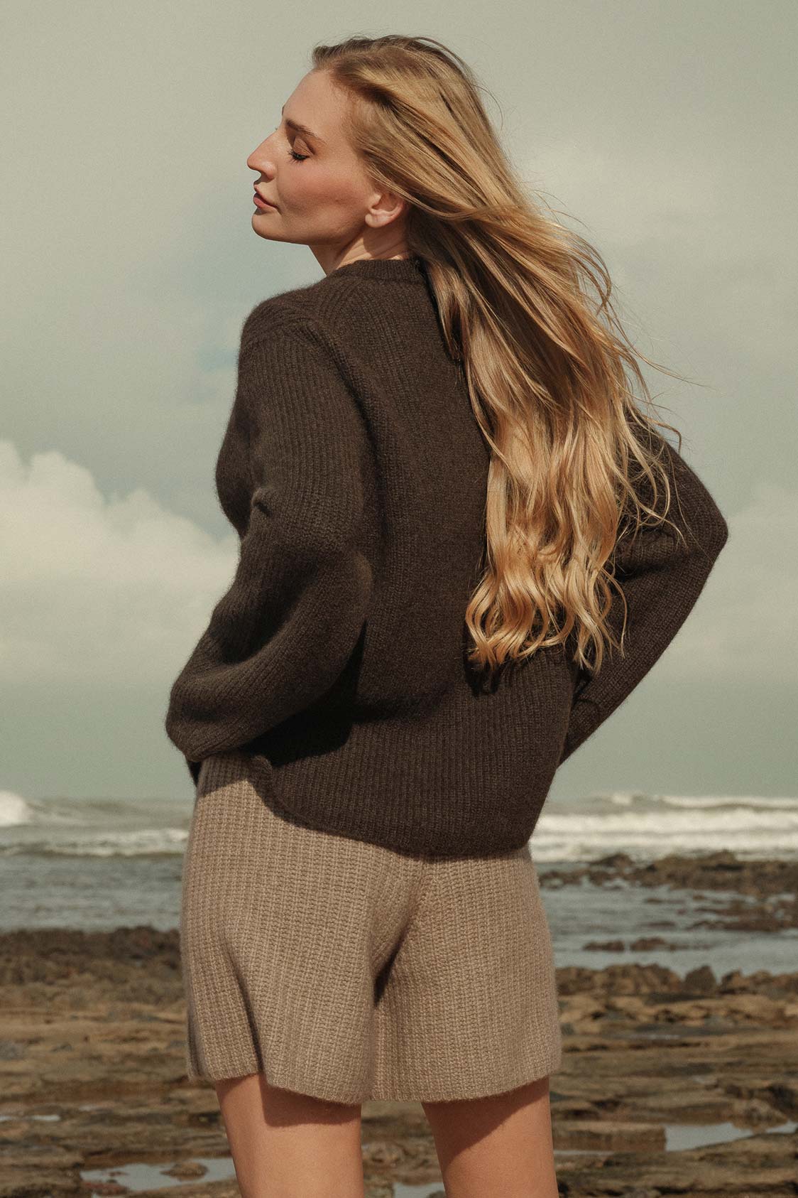 Amar • Yak Wool Pullover - Image 2